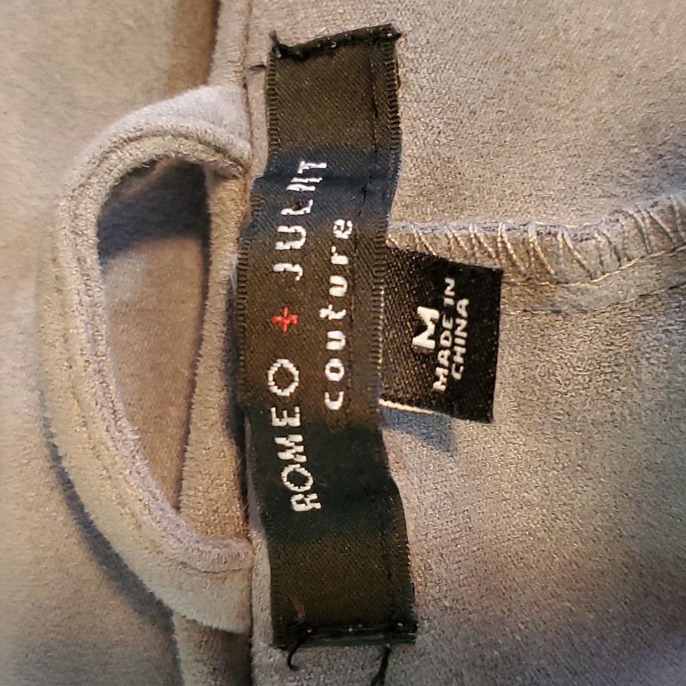 Romeo & Juliet Couture Gray Faux Suede Jacket Size M - Picture 6 of 7